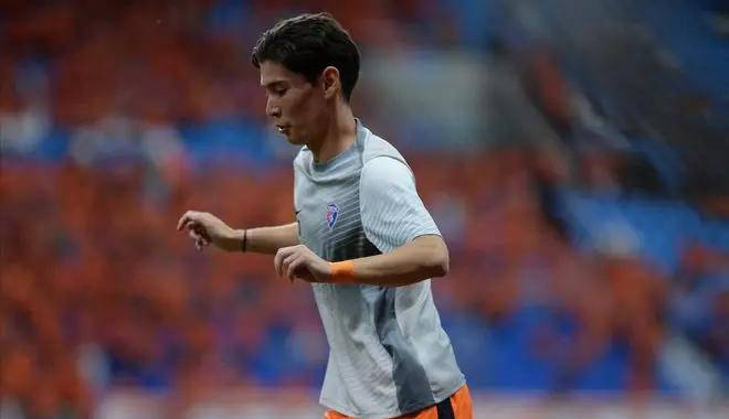 包含中超今晨再迎强敌；阿贾克斯完成体检；主帅态度——态度坚定；轮换策略成焦点的词条